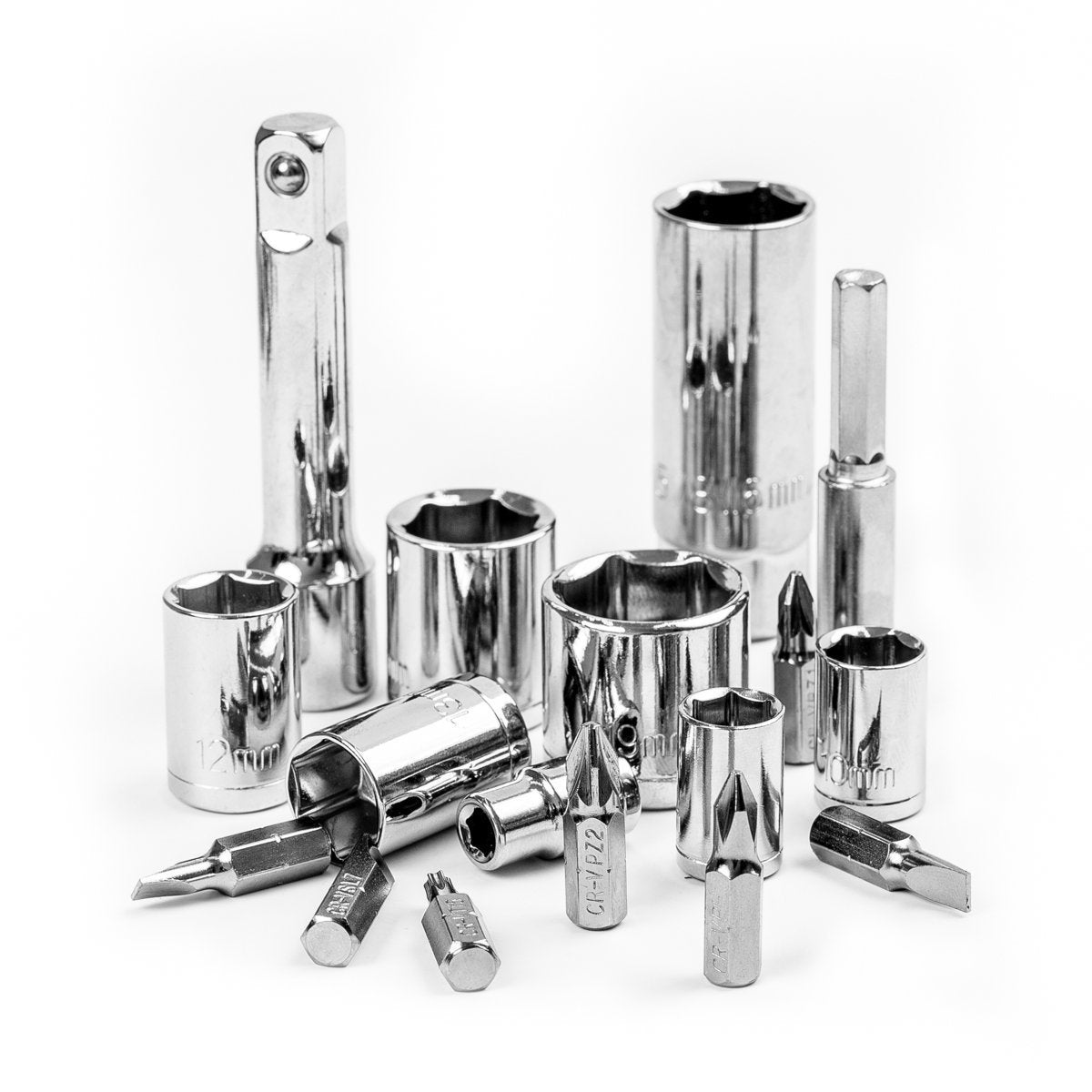 228 Piece Socket Wrench Hand Tool Set with Toolbox Z59431