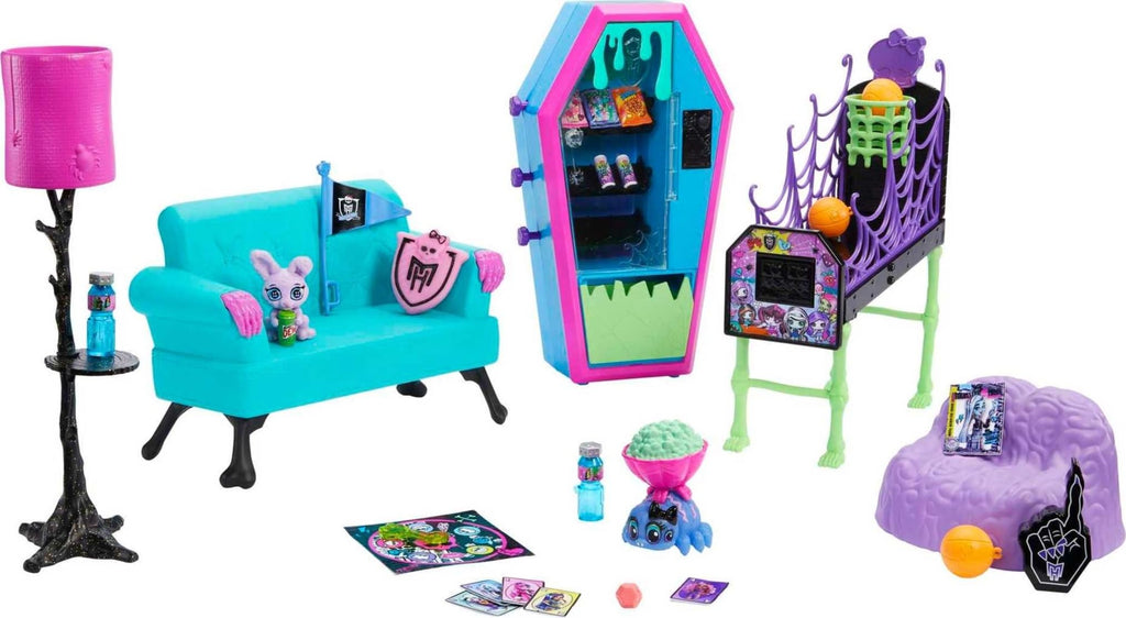 Monster High Playset with Doll House Furniture, 2 Pets & Accessories C150984