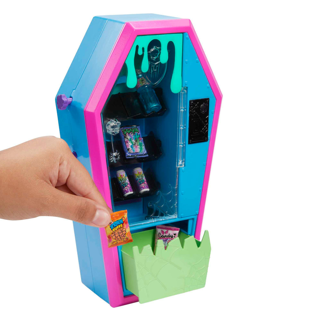 Monster High Playset with Doll House Furniture, 2 Pets & Accessories C150984
