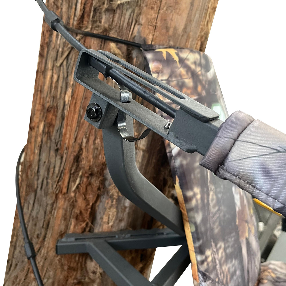 Climbing Tree Stand with Seat and Foot Platform D4999