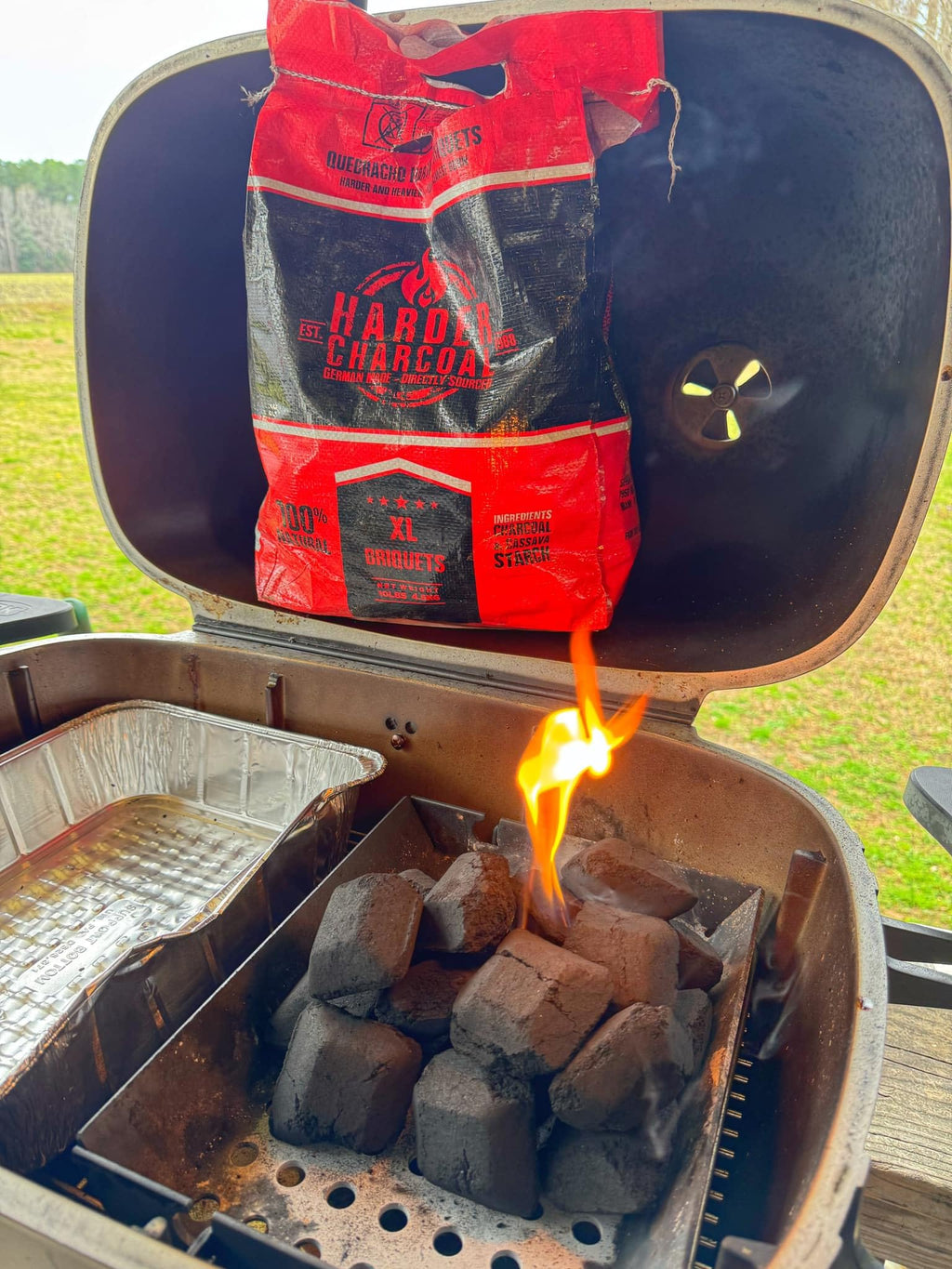 XL Quebracho Hardwood Briquets, Natural Wood Charcoal with Cassava Starch (10 LB) S984867