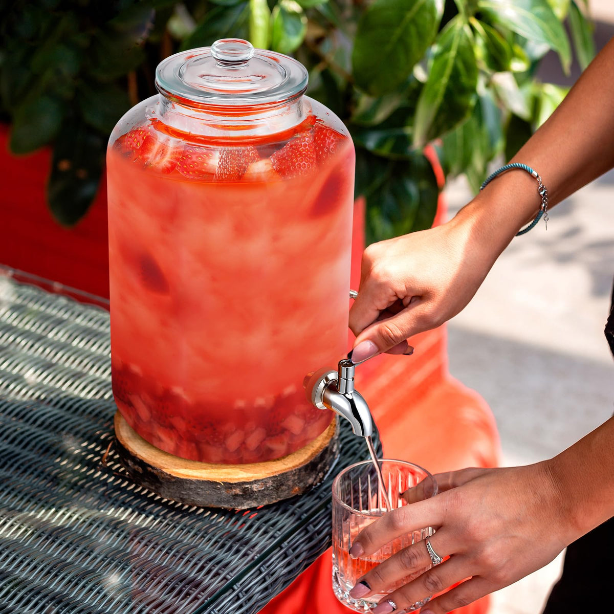 5 Gallon Glass Beverage Dispenser with Lid E316